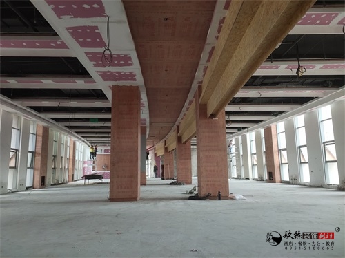 �y�����մ�d�b��|�N���OӋ