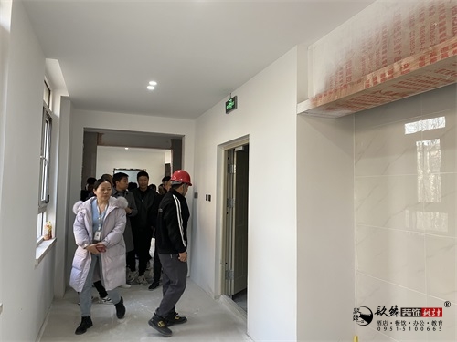 �y���k�����b���OӋ�Ŀ|�N���OӋ