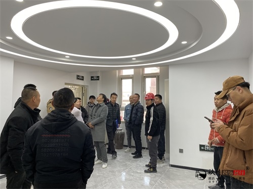 �y���k�����b���OӋ�Ŀ|�N���OӋ