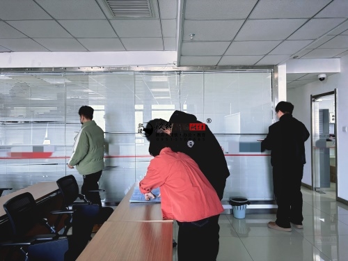 �y���k�����OӋ�b���Ŀ|�N���OӋ